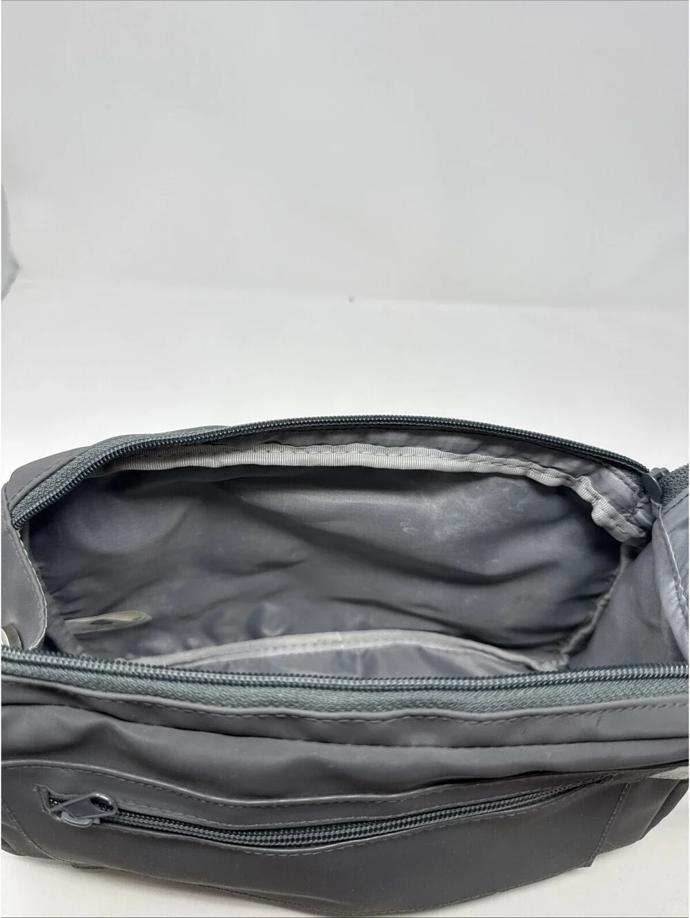 MG Toiletry Cosmetic Bag Grey